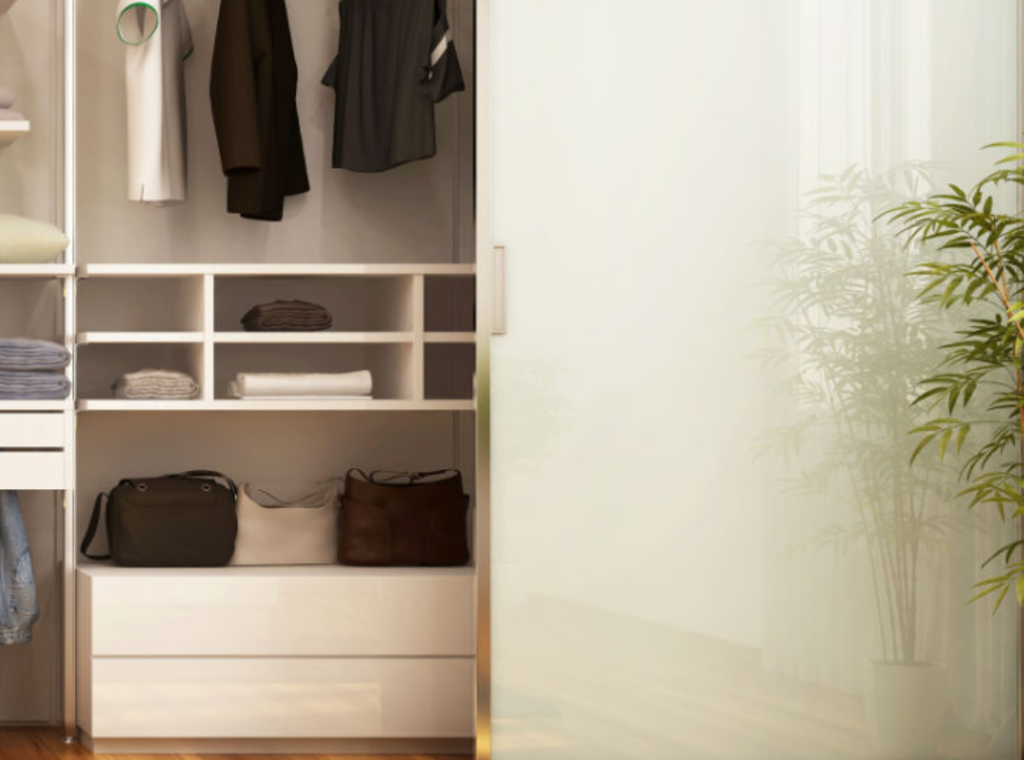 sliding door wardrobe